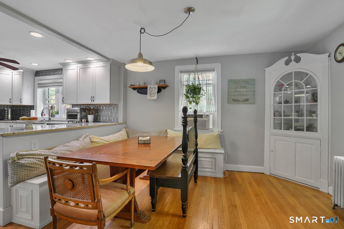 17 Trumbull Place North Haven CT 06473
