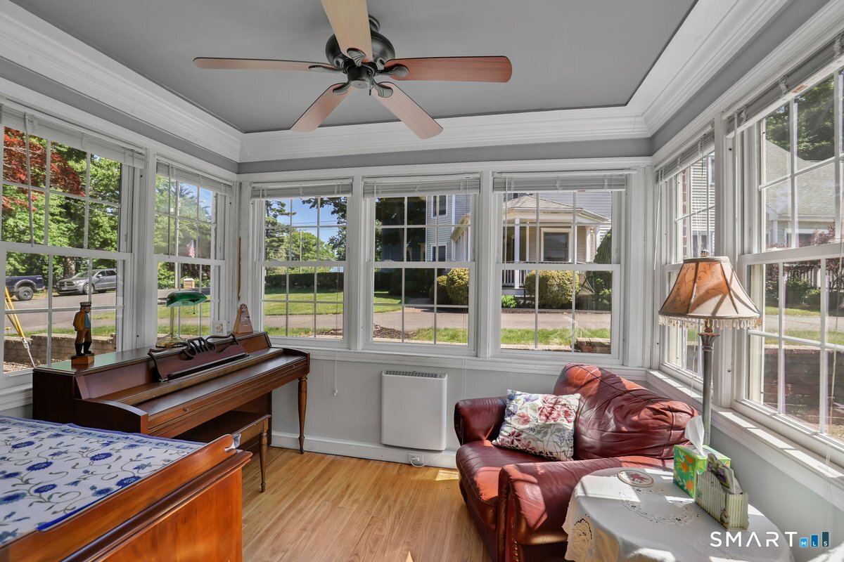 17 Trumbull Place North Haven CT 06473