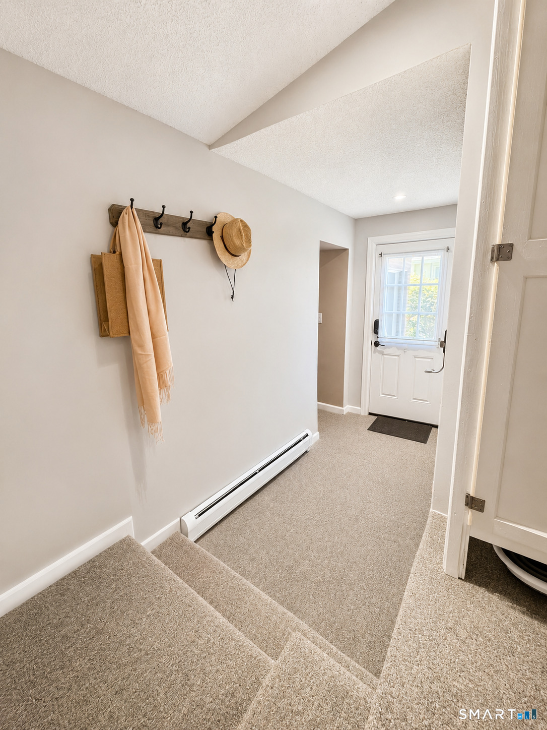 17 Trumbull Place North Haven CT 06473