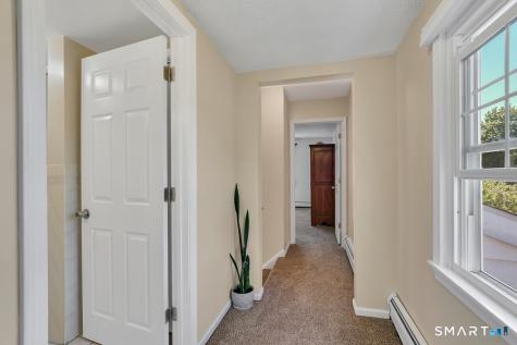 17 Trumbull Place North Haven CT 06473