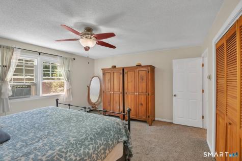 17 Trumbull Place North Haven CT 06473