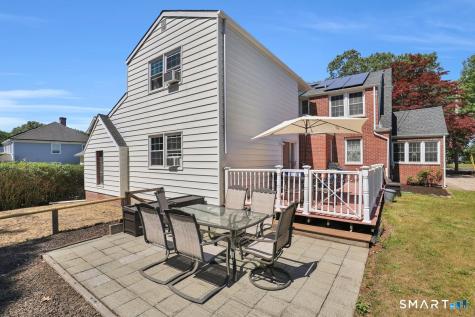 17 Trumbull Place North Haven CT 06473
