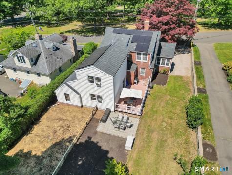 17 Trumbull Place North Haven CT 06473