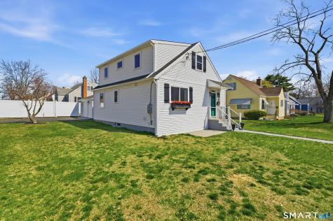 21 Deepwood Drive Manchester CT 06040