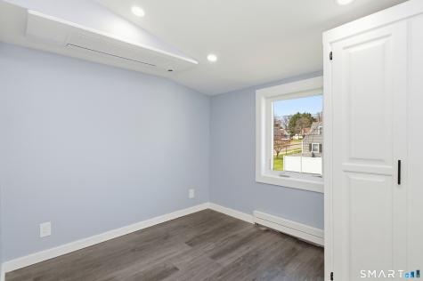 21 Deepwood Drive Manchester CT 06040