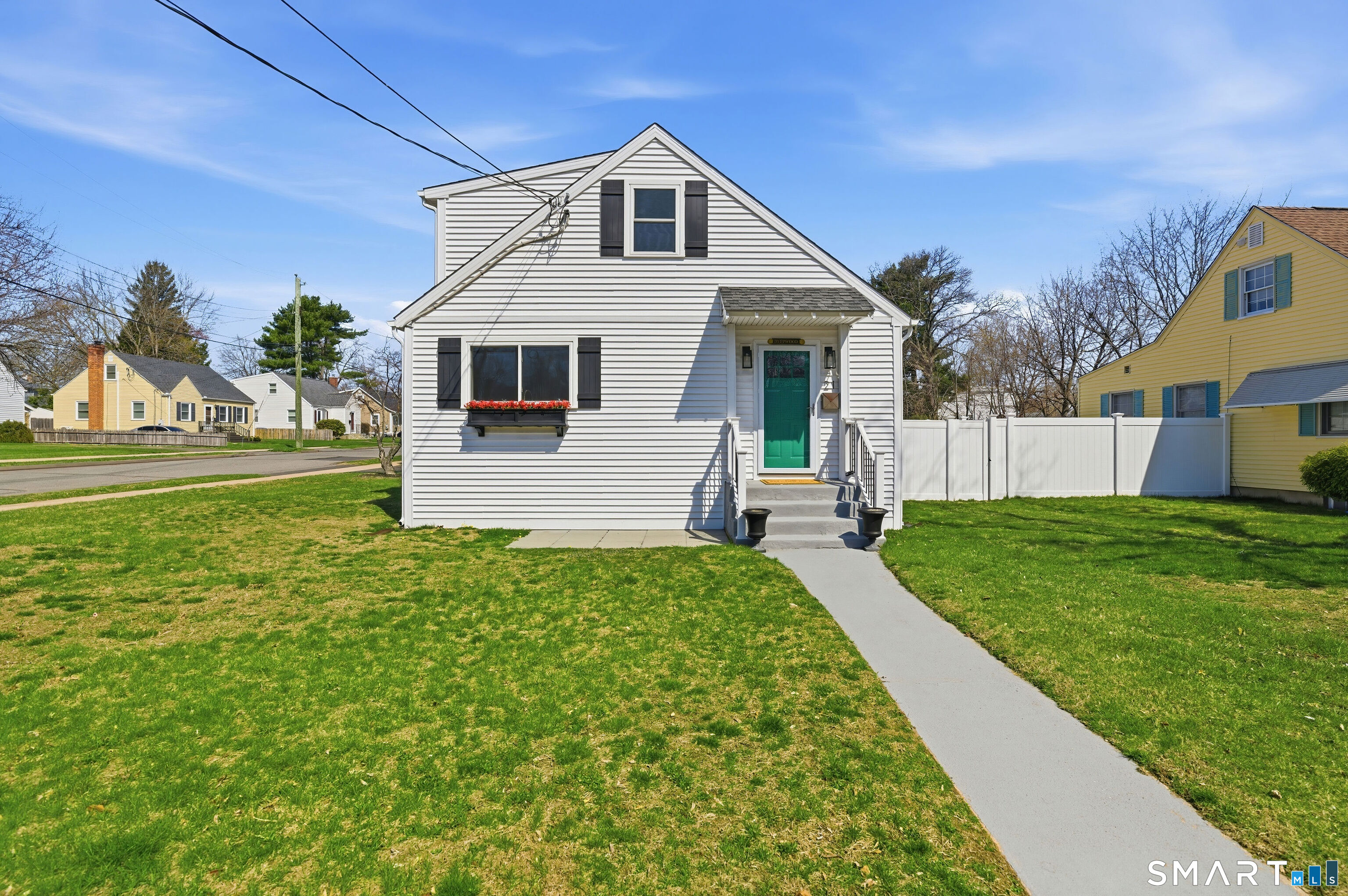 21 Deepwood Drive Manchester CT 06040