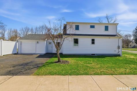 21 Deepwood Drive Manchester CT 06040