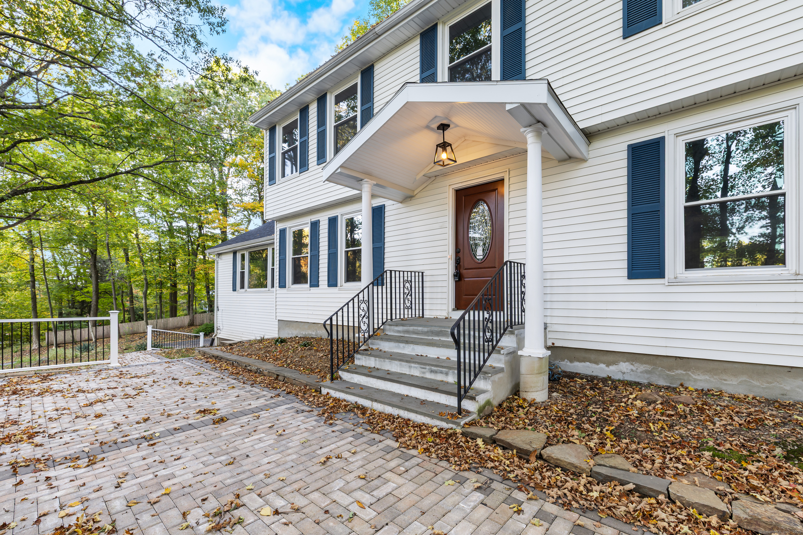 545 Simsbury Road Bloomfield CT 06002