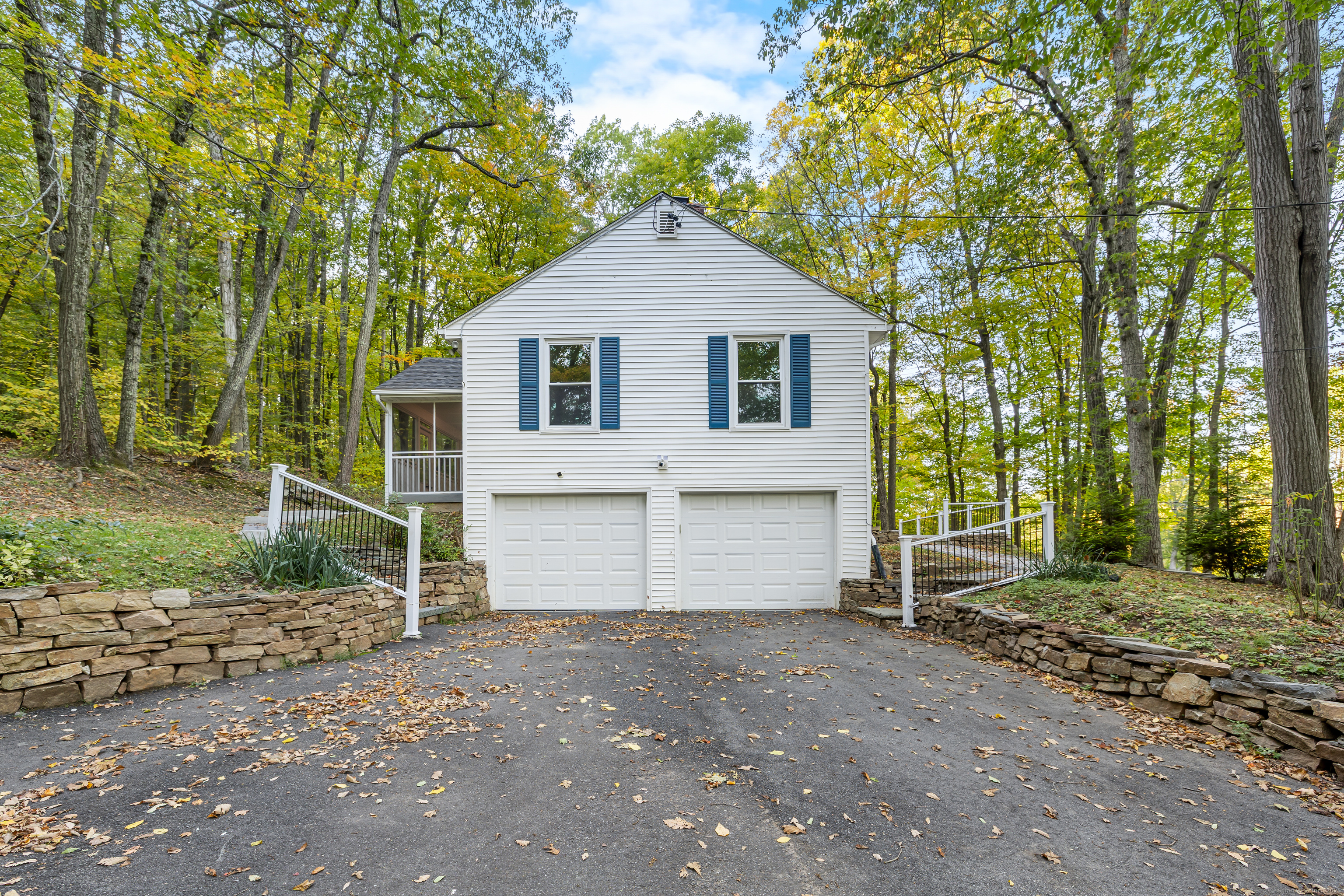 545 Simsbury Road Bloomfield CT 06002