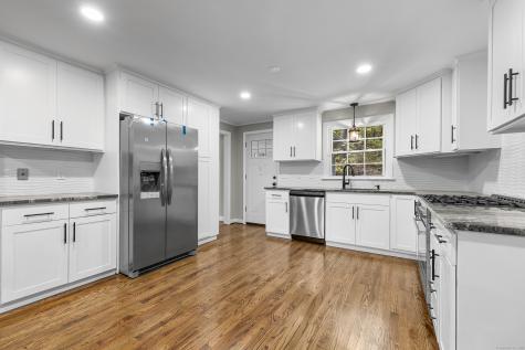 545 Simsbury Road Bloomfield CT 06002