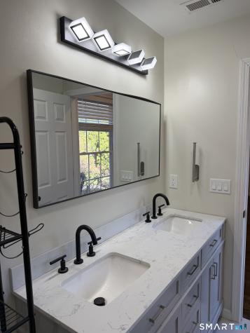 226 Scott Street Naugatuck CT 06770