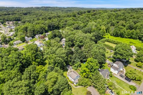 47 Middlebury Terrace Middlebury CT 06762