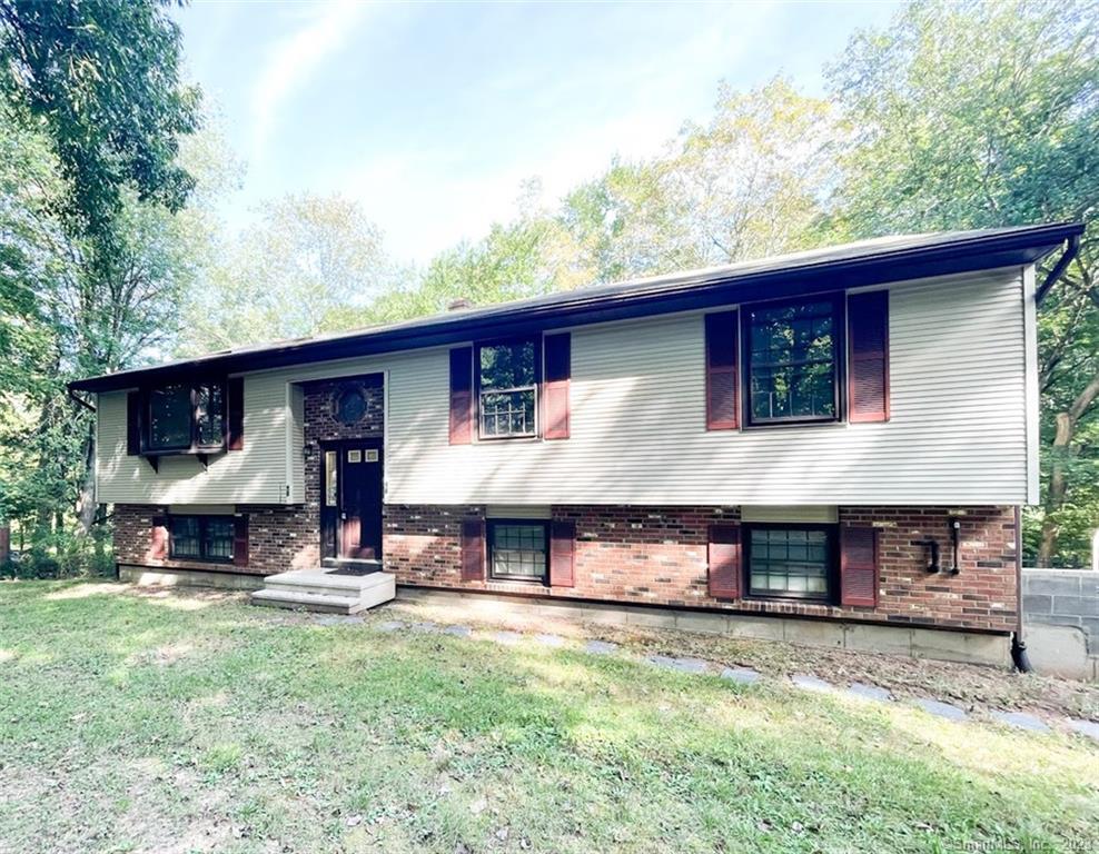 96 Mill Road North Haven CT 06473