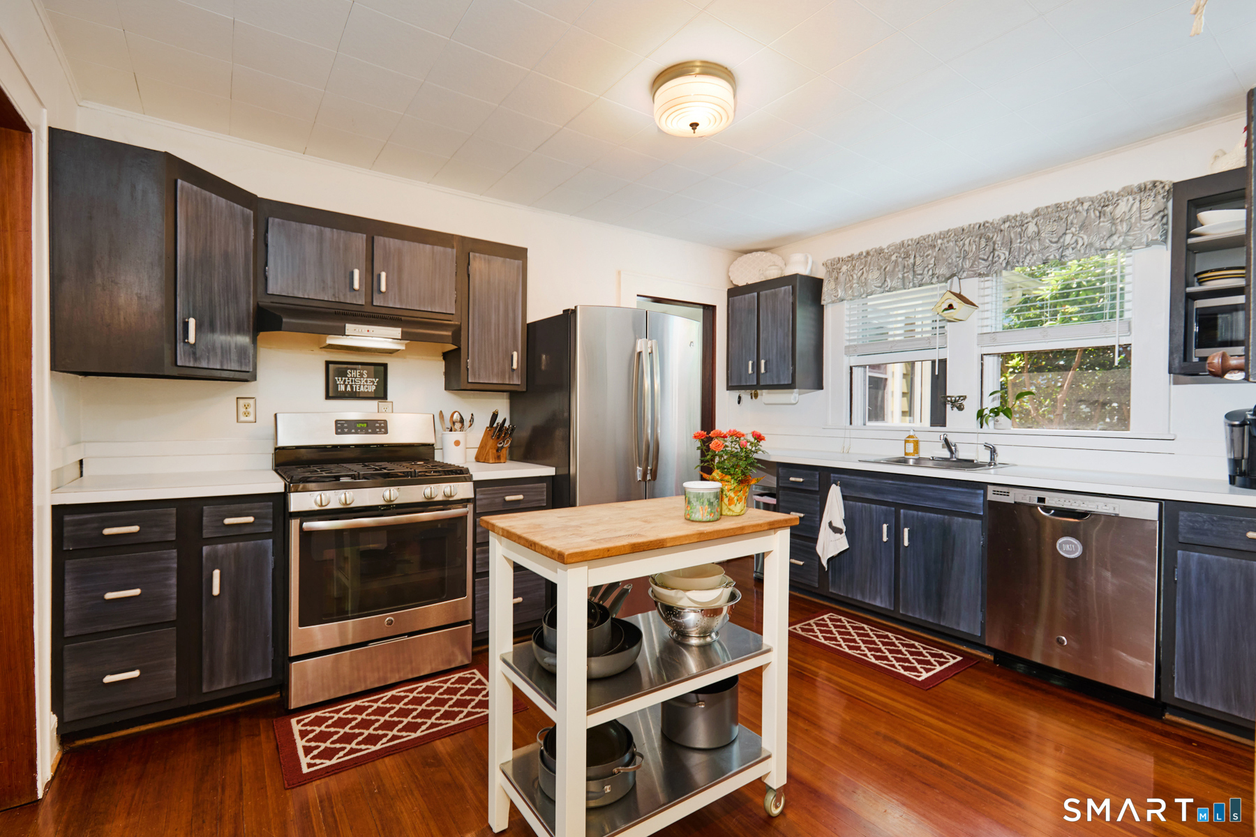 80 Dixon Street Bridgeport CT 06604