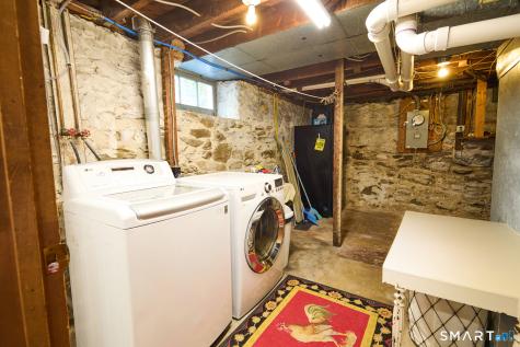 80 Dixon Street Bridgeport CT 06604