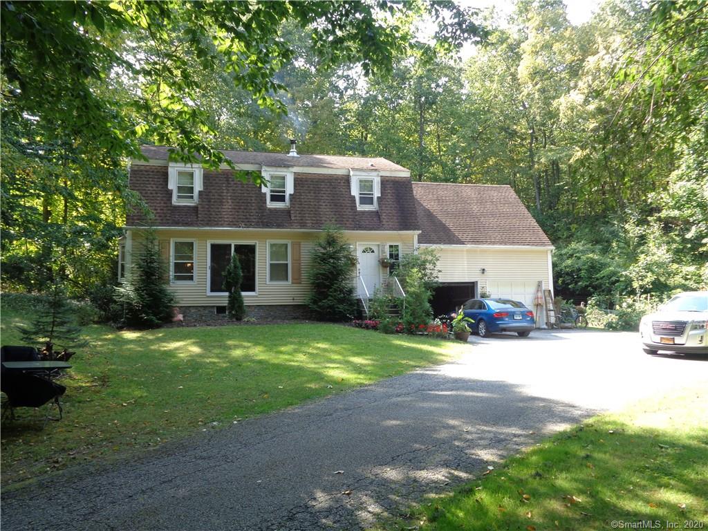 40 Cedar Hill Road Newtown CT 06470