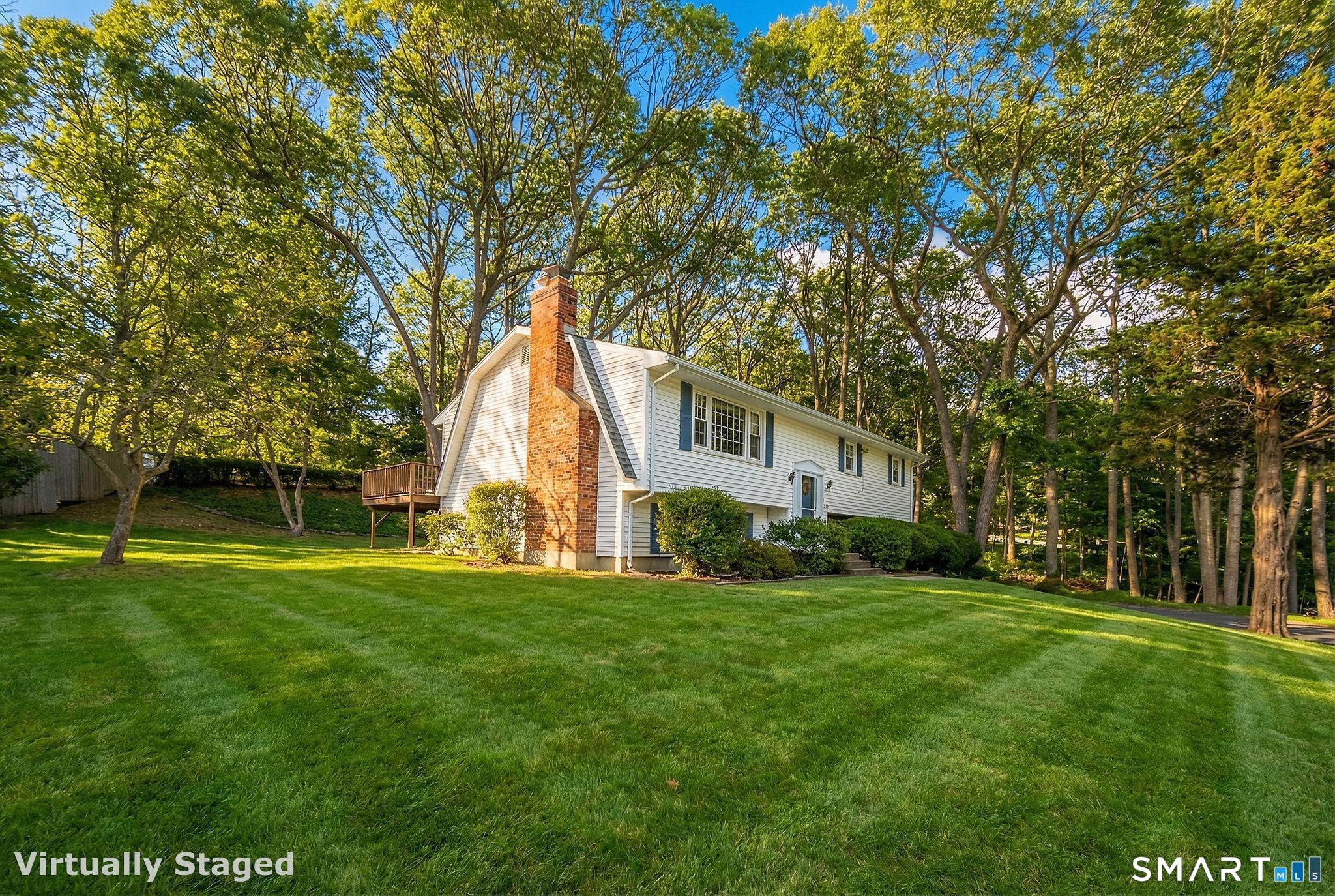 162 Yankee Peddler Path Madison CT 06443