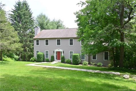 9 Castle Hill Lane Bridgewater CT 06752