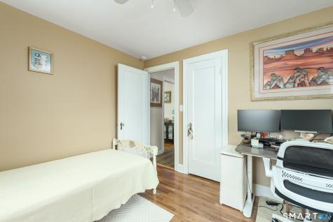 30 Donald Terrace Waterbury CT 06705
