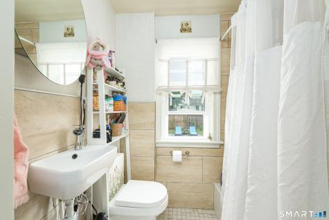 30 Donald Terrace Waterbury CT 06705