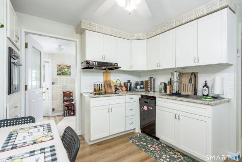 30 Donald Terrace Waterbury CT 06705