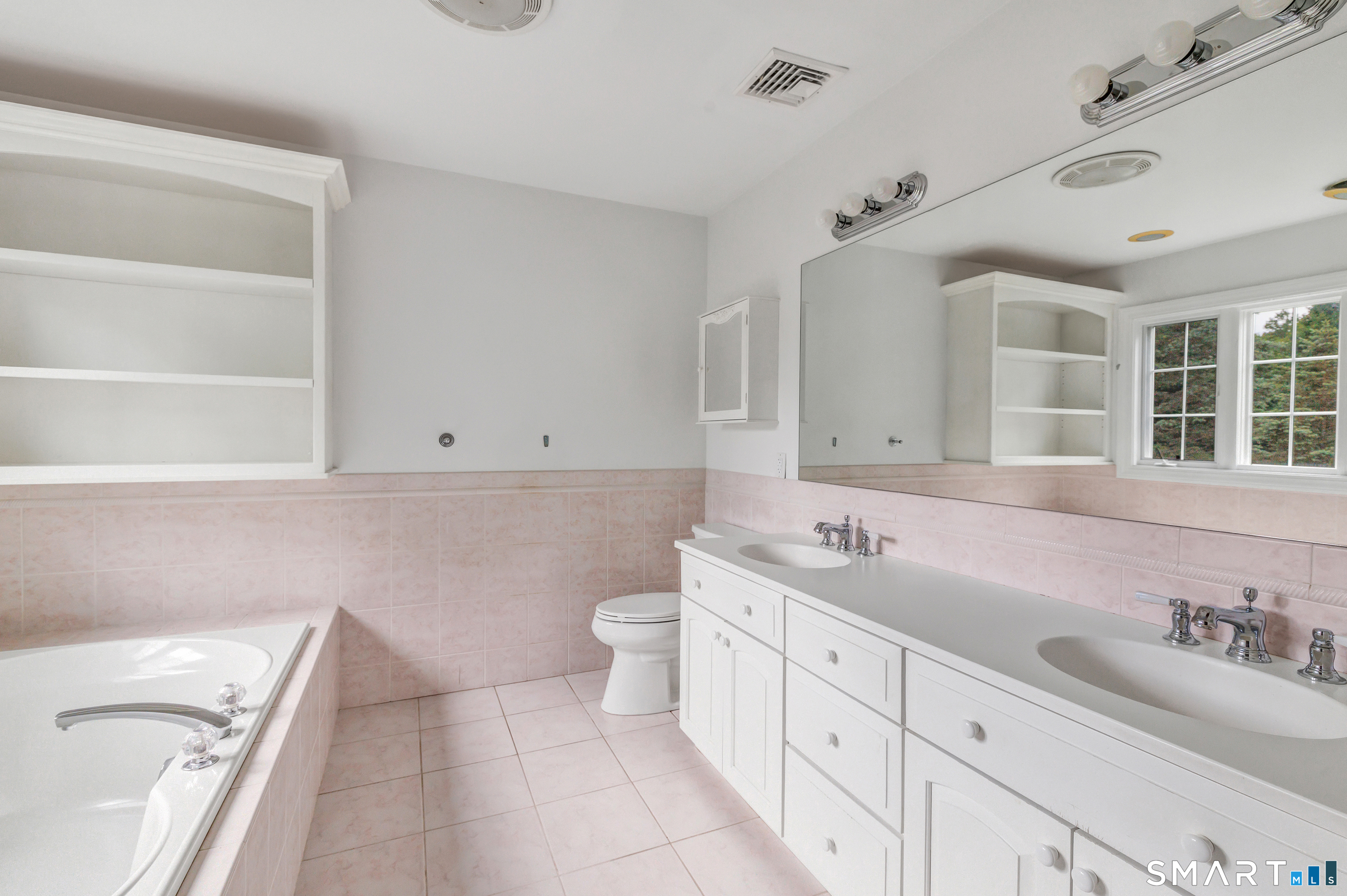 16 Blue Spruce Lane Monroe CT 06468