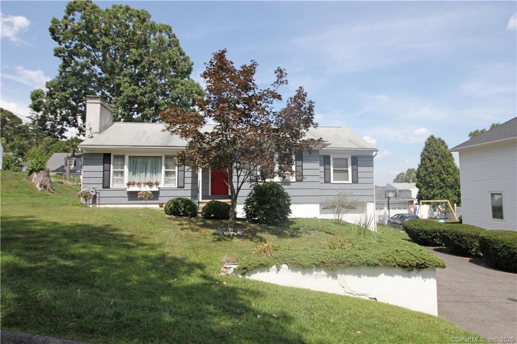 44 Moorland Avenue Waterbury CT 06708