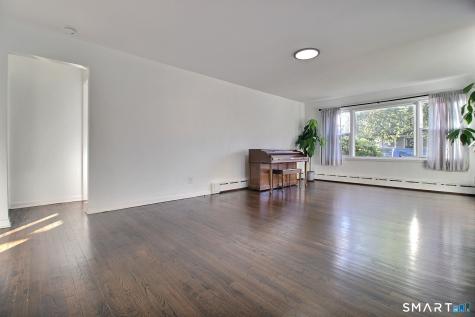 25 Rossi Avenue Stonington CT 06379