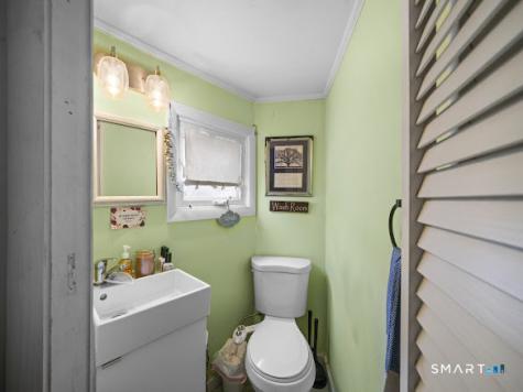 182 Broad Street Norwich CT 06360