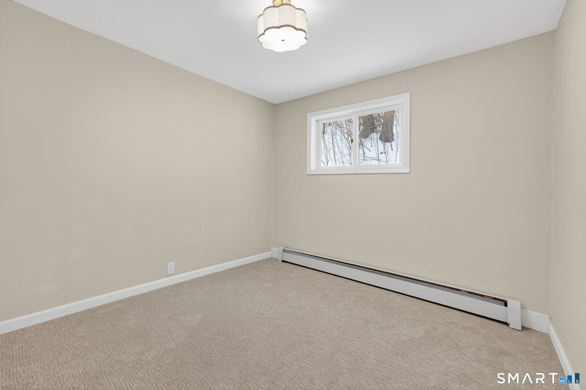 87 West Street Manchester CT 06040