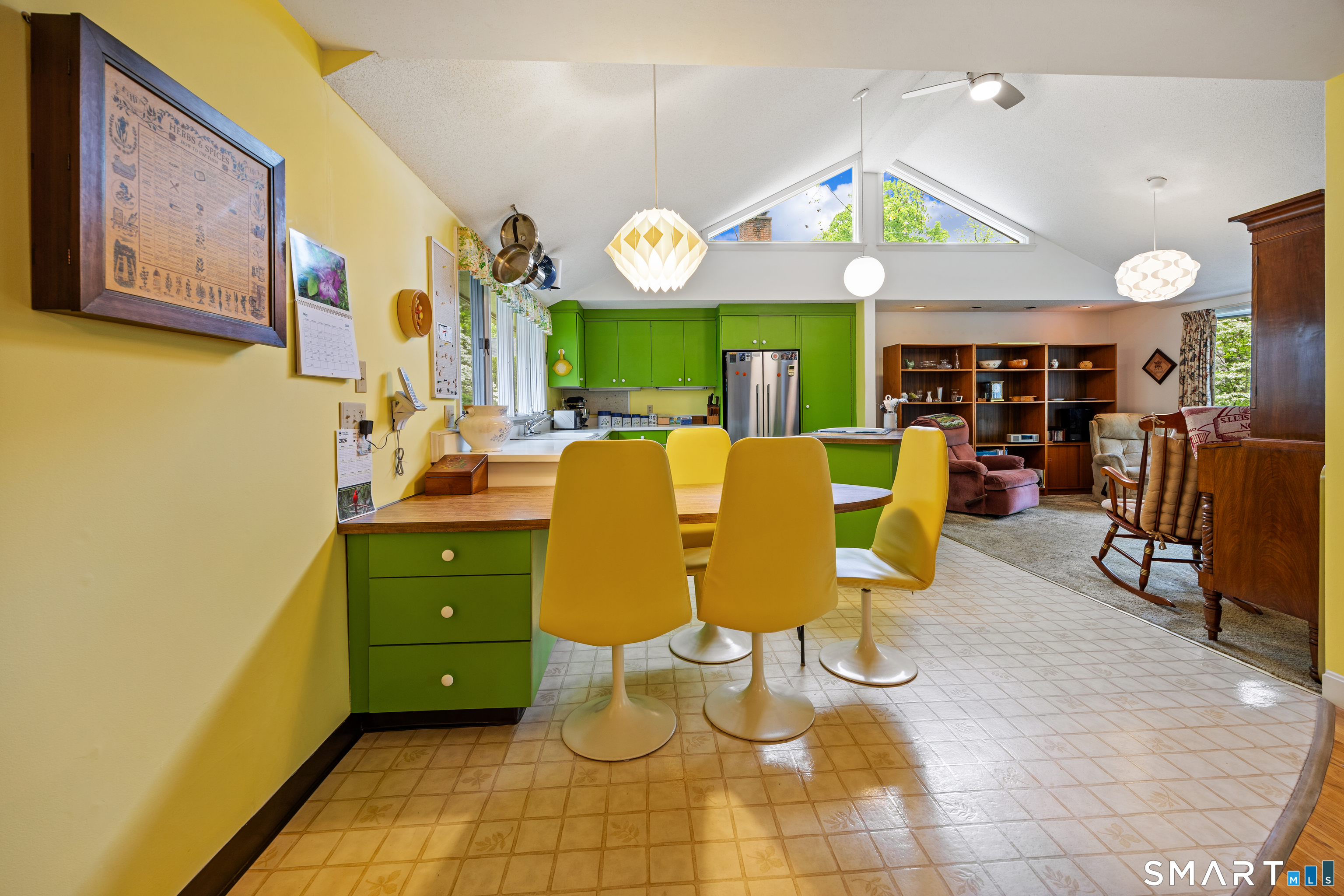 19 Tanglewood Road Farmington CT 06032