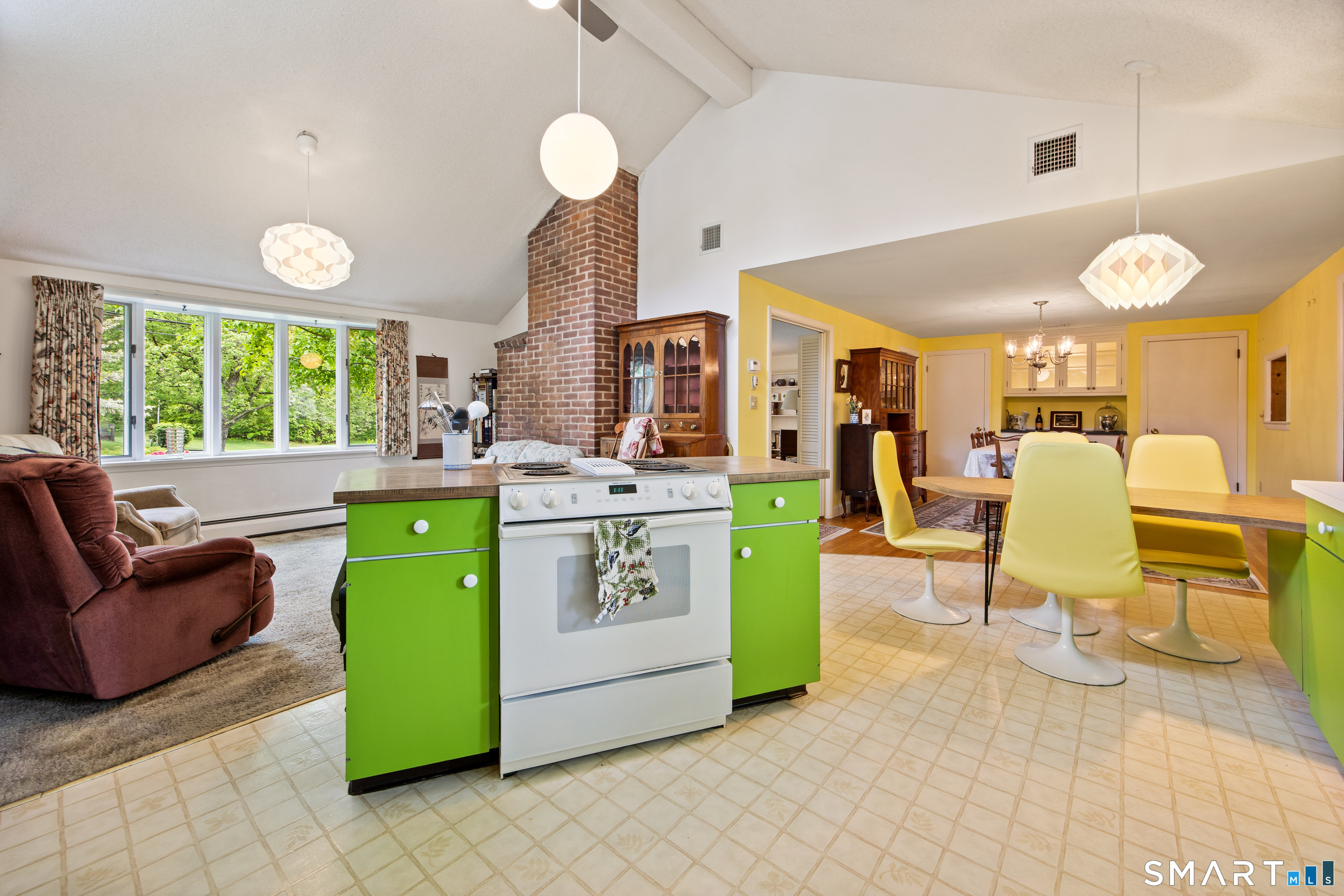 19 Tanglewood Road Farmington CT 06032