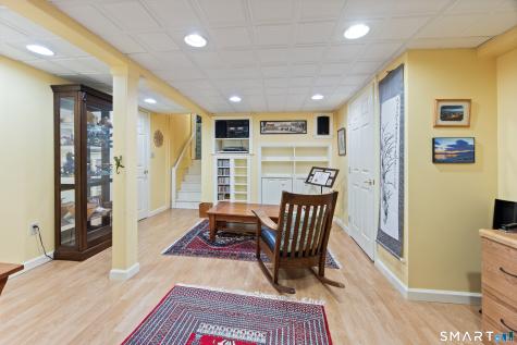 19 Tanglewood Road Farmington CT 06032