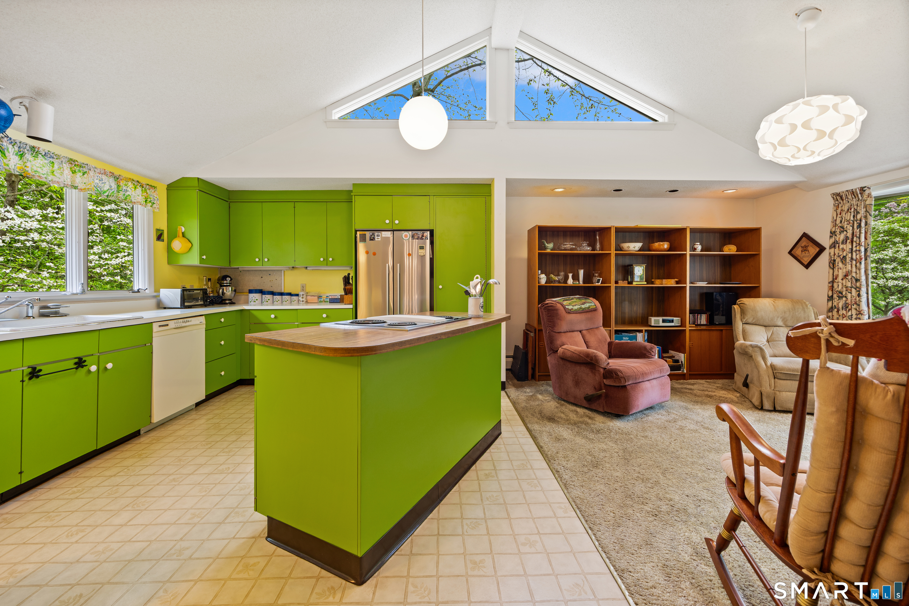 19 Tanglewood Road Farmington CT 06032