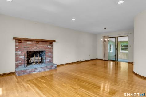 15 Driftwood Lane North Branford CT 06437