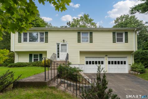 15 Driftwood Lane North Branford CT 06437