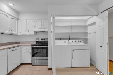 15 Driftwood Lane North Branford CT 06437