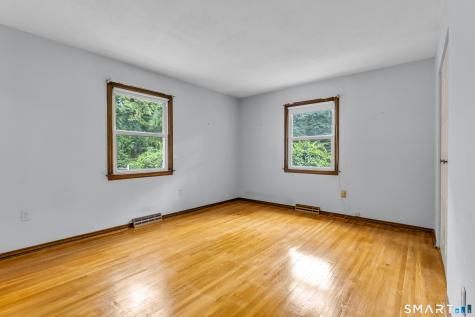 15 Driftwood Lane North Branford CT 06437