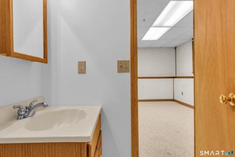 15 Driftwood Lane North Branford CT 06437