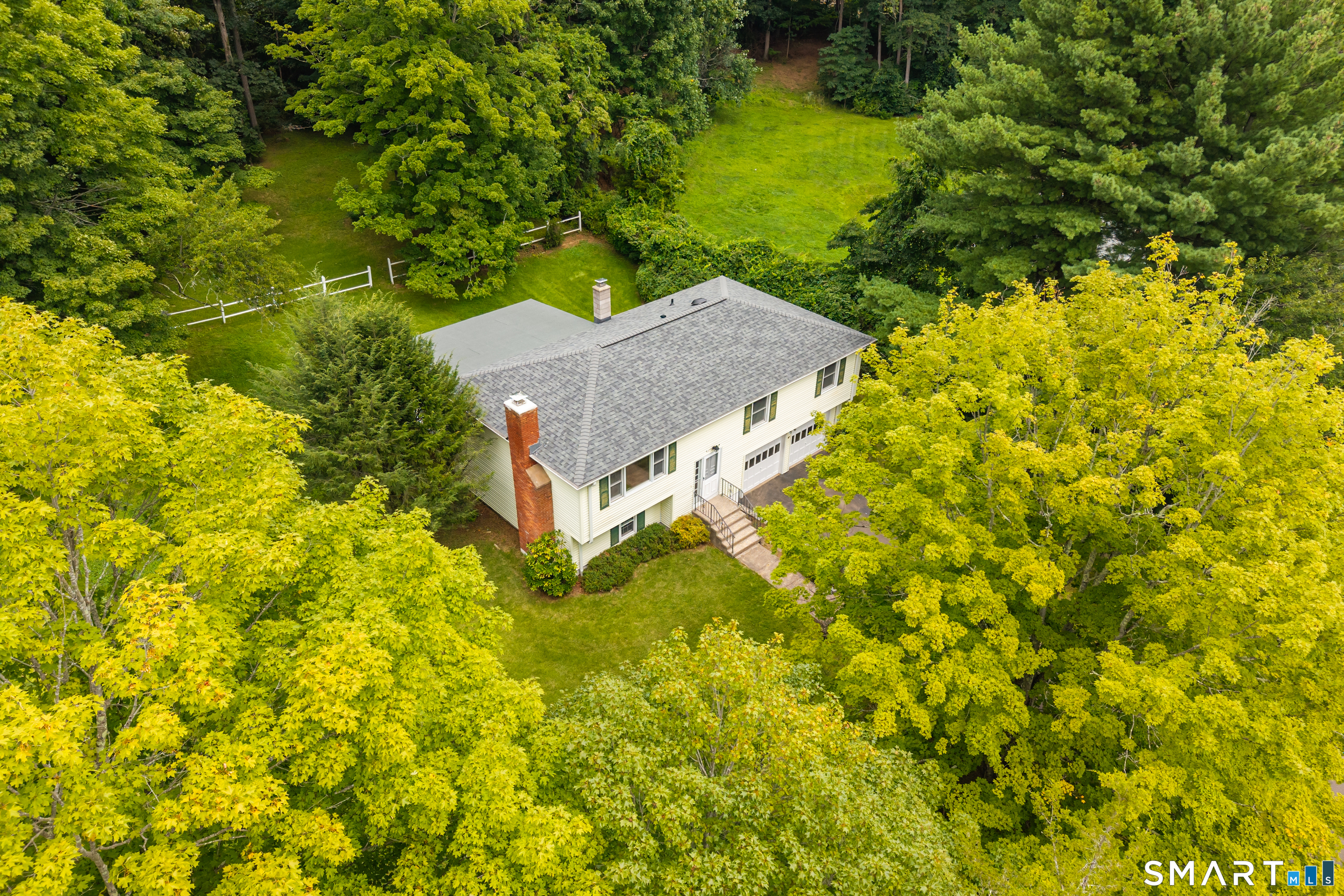 15 Driftwood Lane North Branford CT 06471