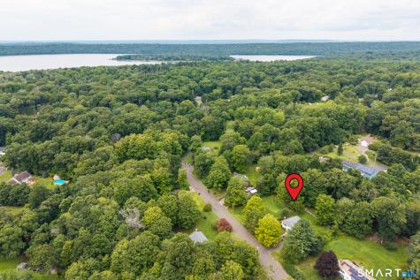 15 Driftwood Lane North Branford CT 06437