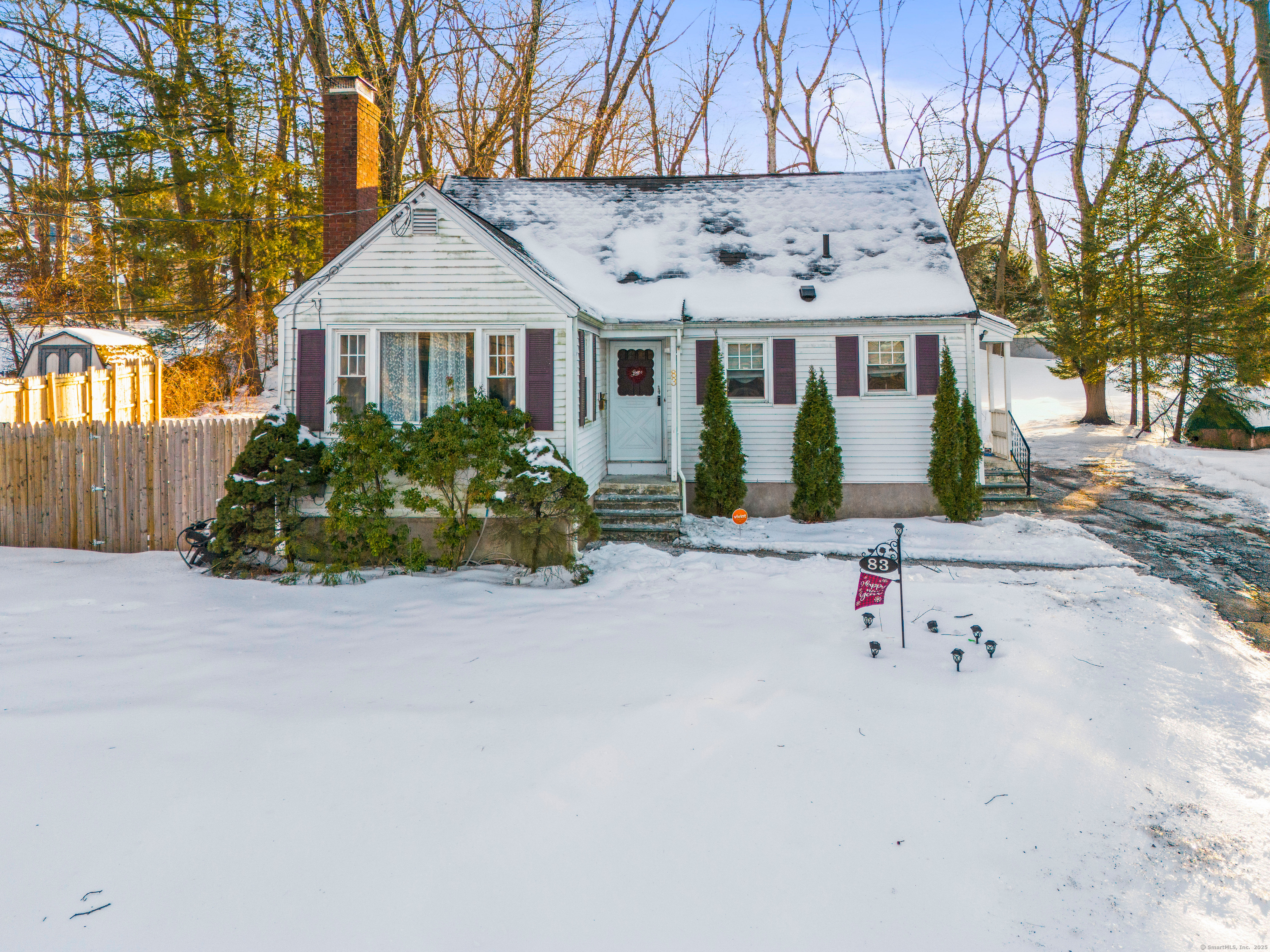 83 Arbutus Street East Hartford CT 06108