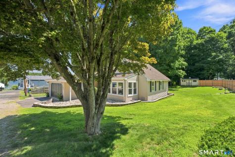 75 West Shore Road Ellington CT 06029