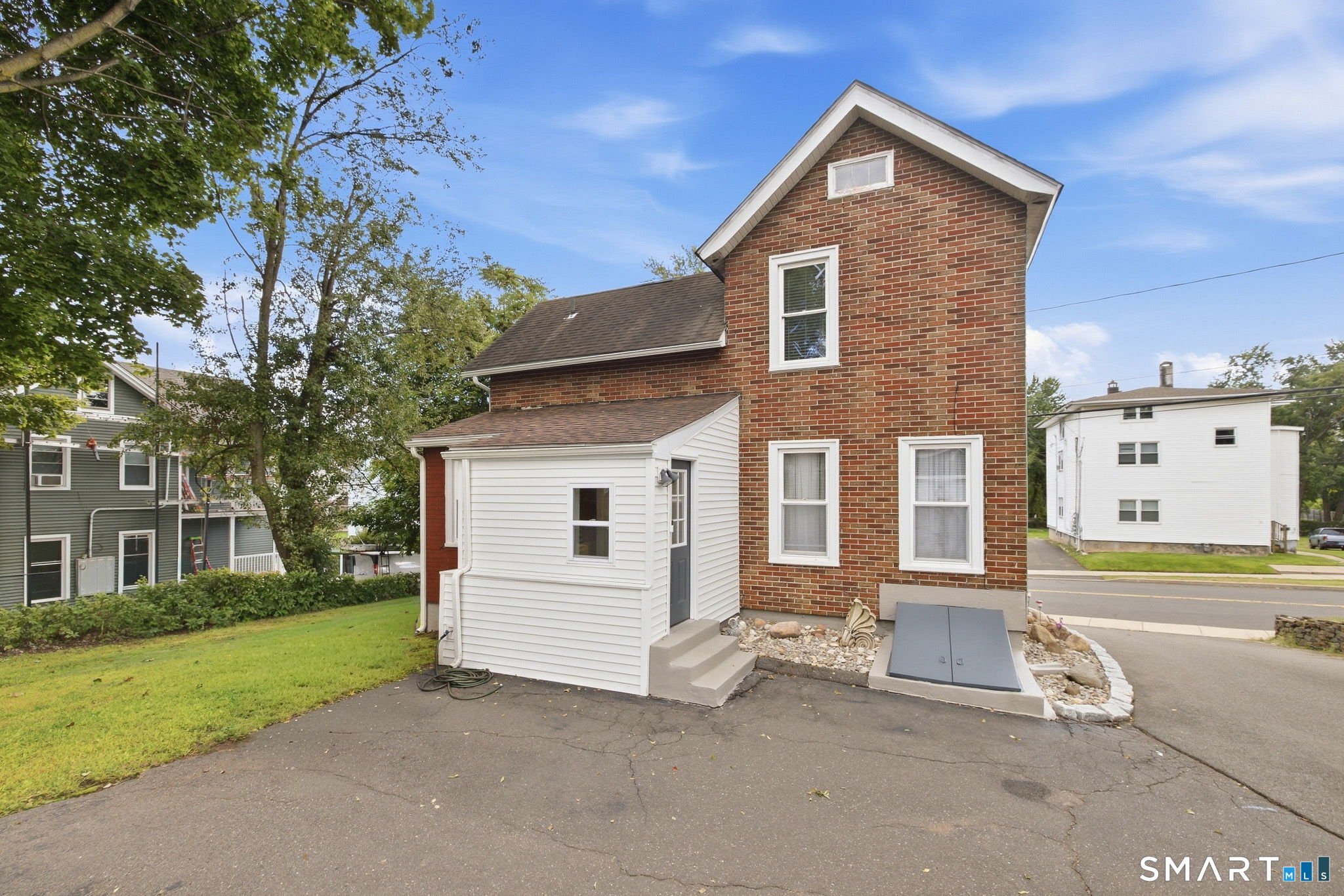 32 Jubilee Street New Britain CT 06051