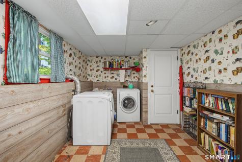 4 Ezra Road Danbury CT 06811