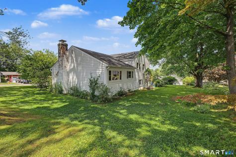 4 Ezra Road Danbury CT 06811