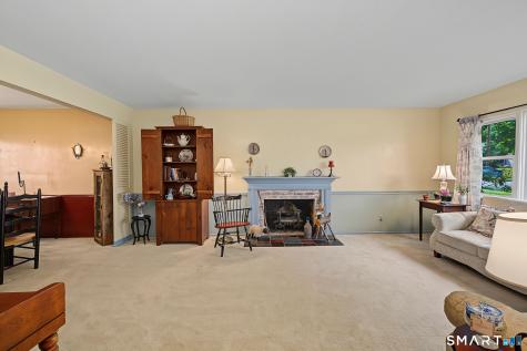 4 Ezra Road Danbury CT 06811