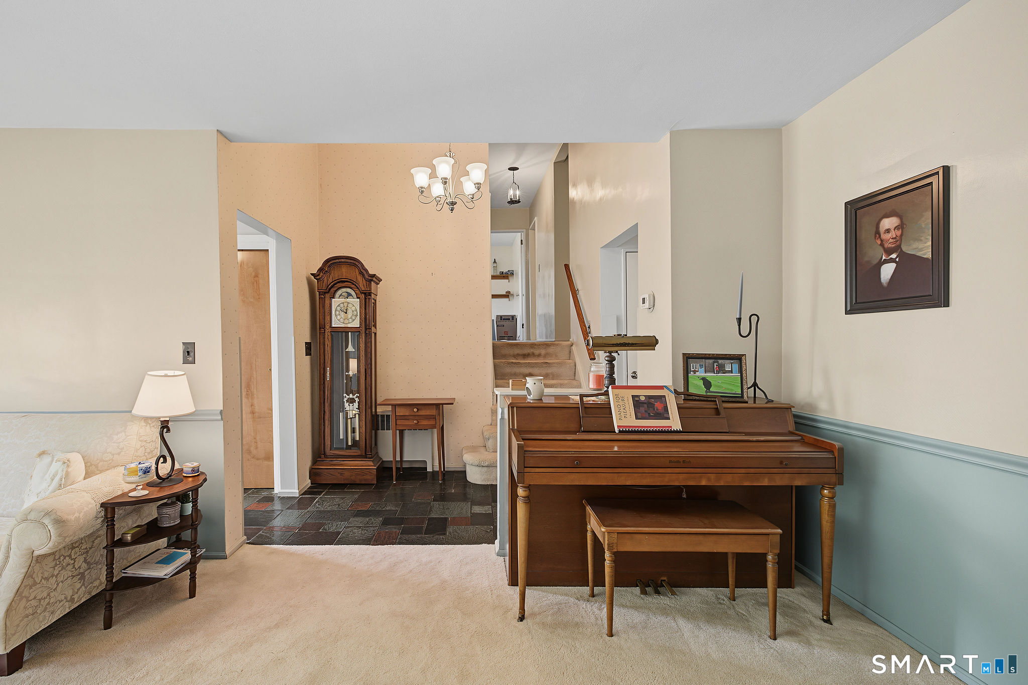 4 Ezra Road Danbury CT 06811