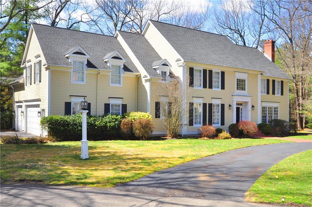 2 Exeter Park Farmington CT 06032