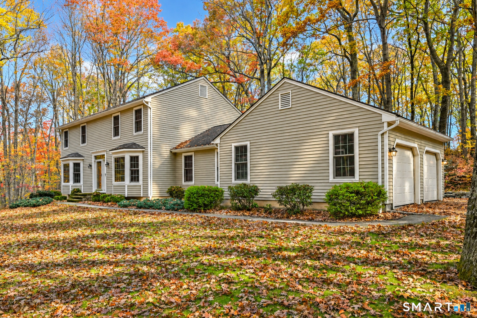 160 Woods Way Drive Southbury CT 06488